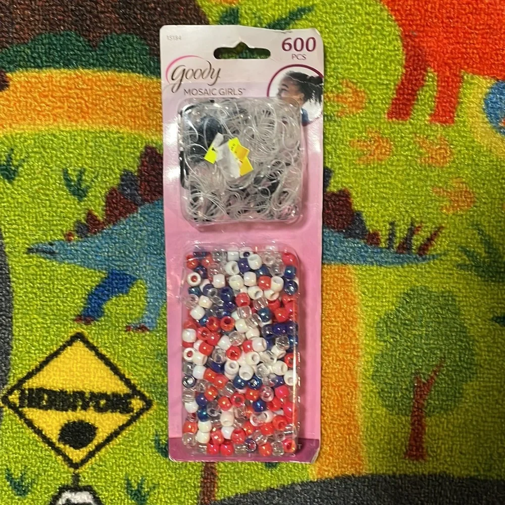 Goody Mosaic Girls Elastics and Beads Set 600 count ‼️FREE with any purchase